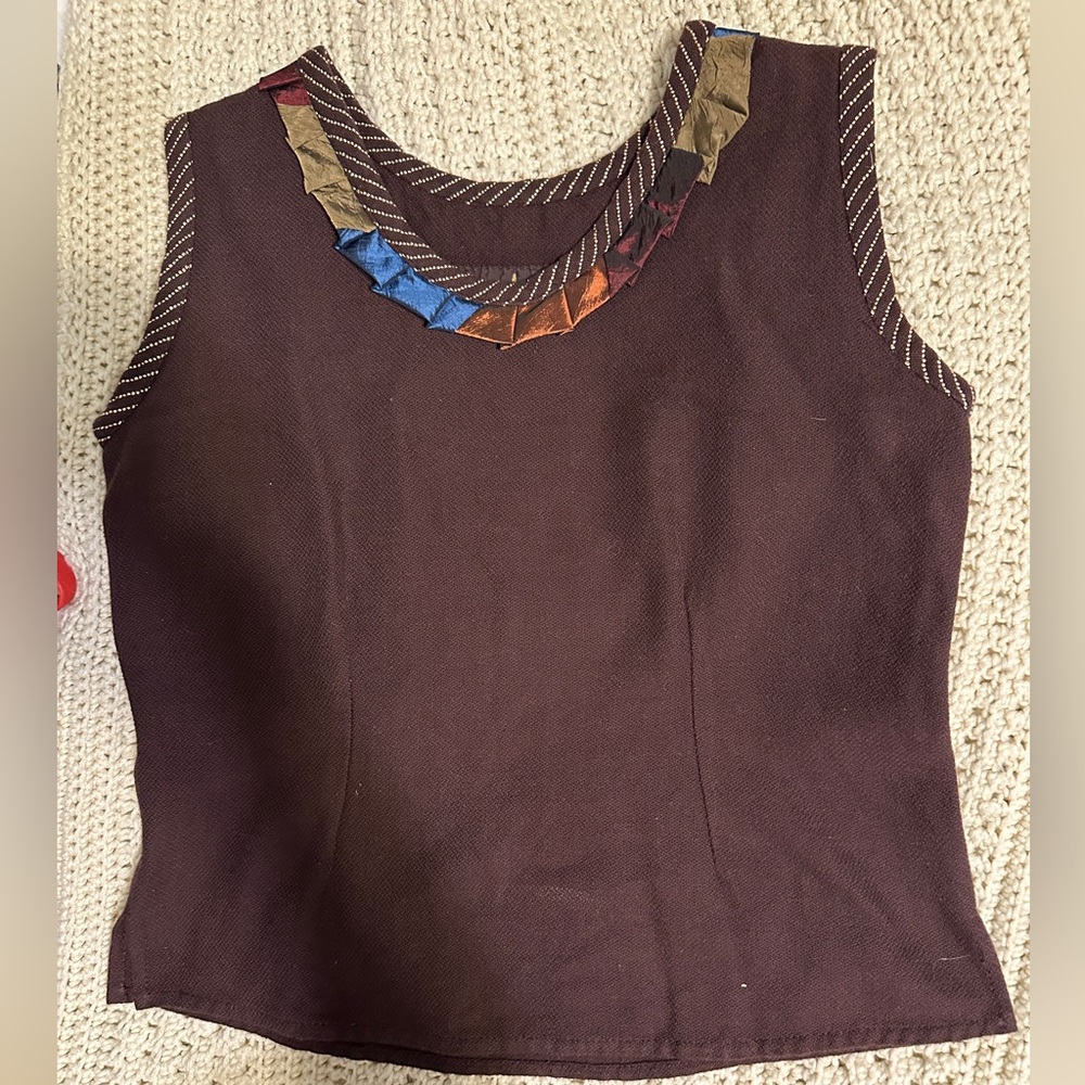 Vintage Crystal Handwovens Cotton Top with Neckline Detail